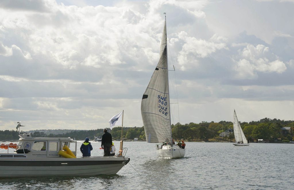 Saltis Racet 35